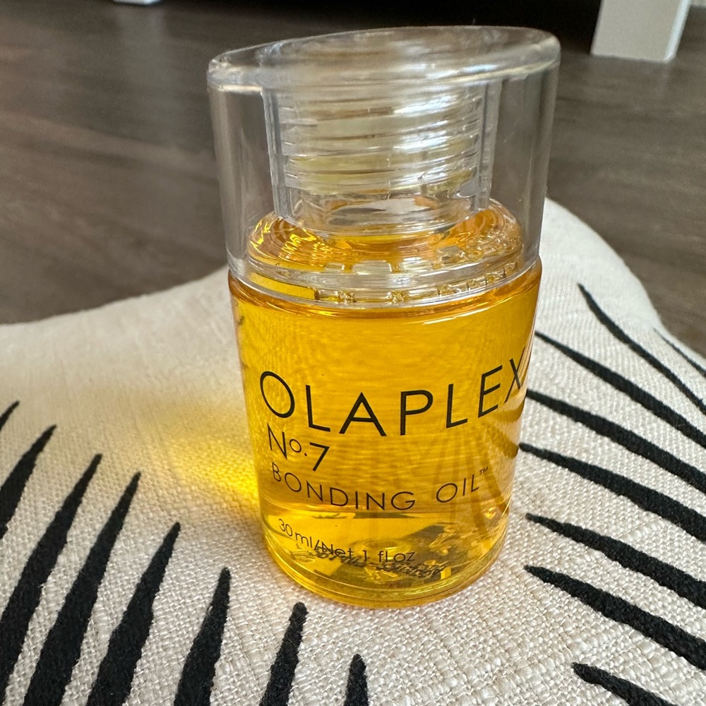Brand New Olaplex No. 7 Hair Bonding Oil